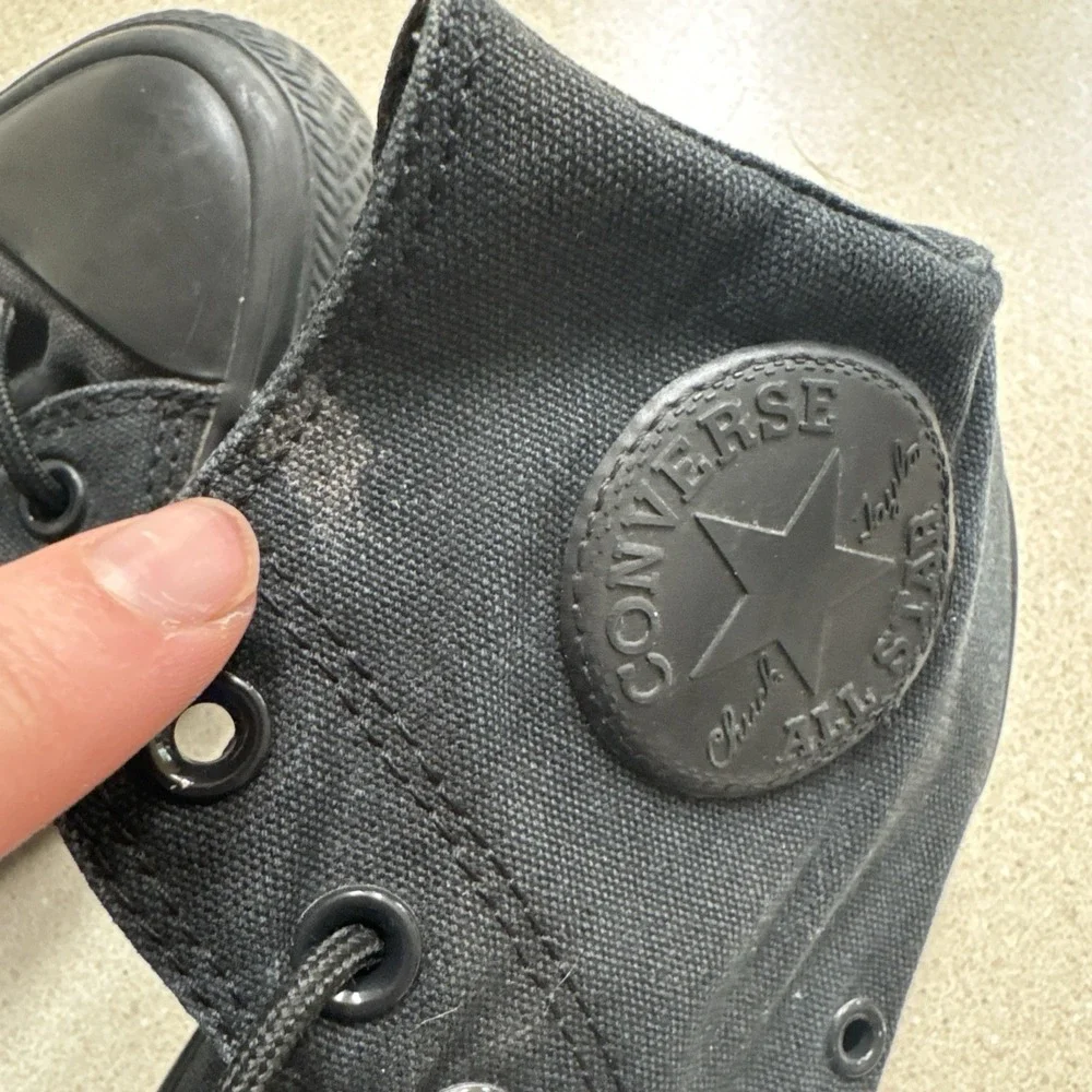 Converse Chuck Taylor All Star Womens Triple Black Size 8 High Top Shoes